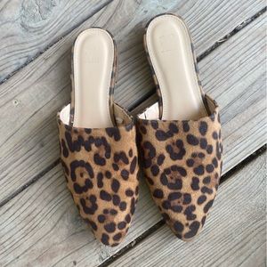 Cheetah print flat mule loafer size 9
